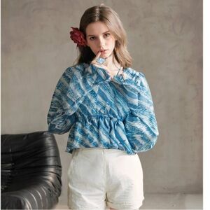 Steve Madden Blue Abstract Blouse with White Shorts